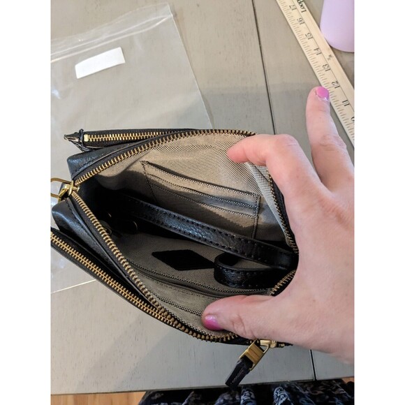 FOSSIL Campbell Crossbody Black Stripe Purse Adjustable Strap - Picture 11 of 12